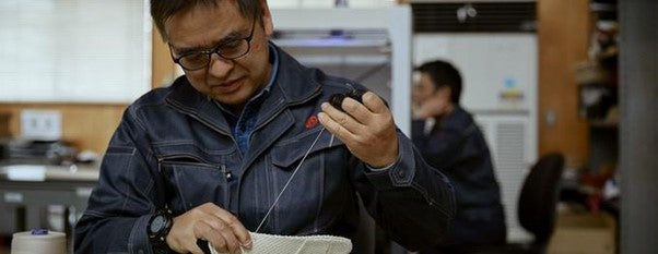 日本正規品 マルゴ  忍者足袋スニーカー スポーツジョグ2 BLACK WHITE RED GRAY  22cm-30cm