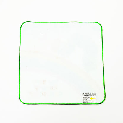 【送料無料！】【国内正規品】【はらぺこあおむし】ハンドタオル　ハンカチ　25cm×25㎝　綿100％