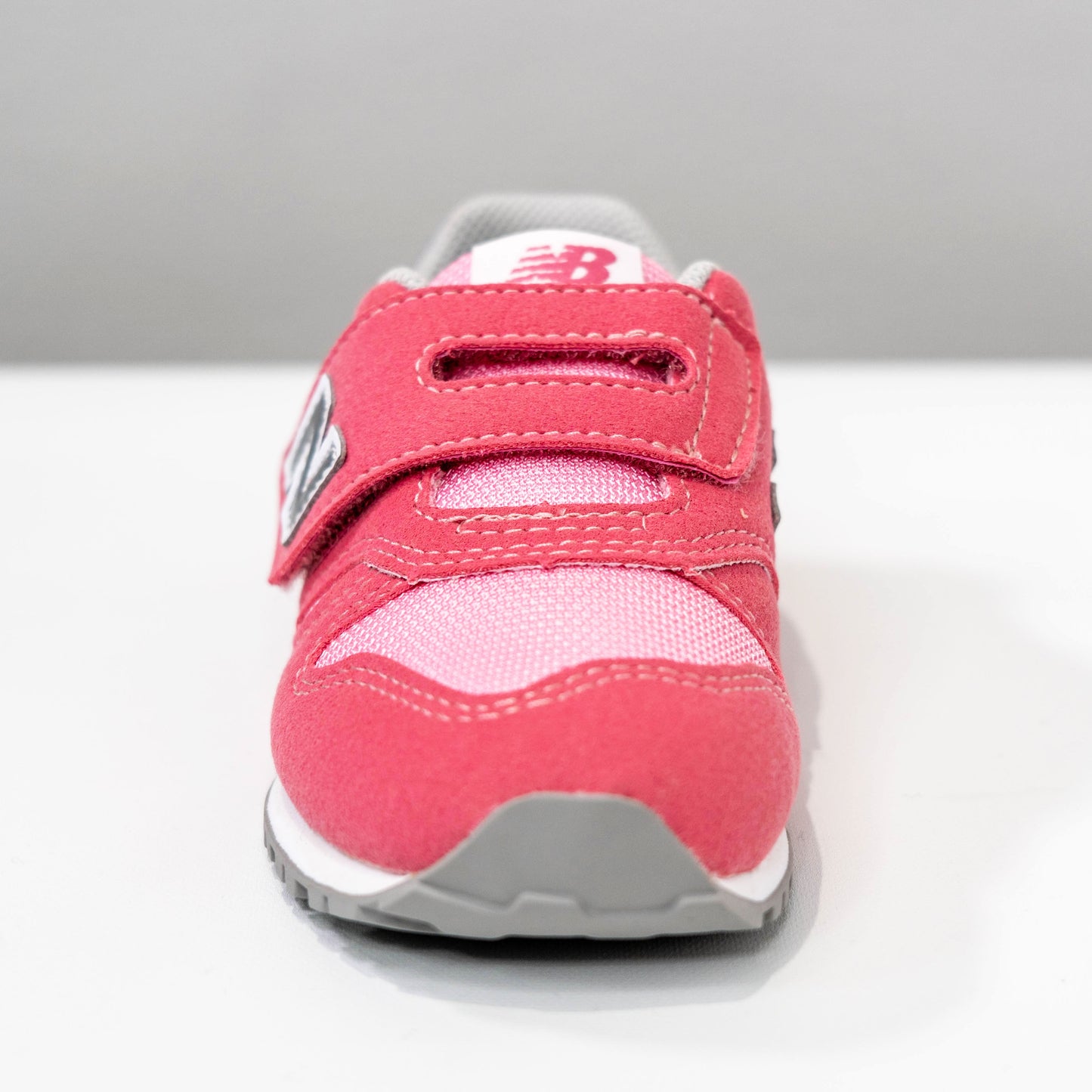 【送料無料！】【国内正規品】New Balance 373 スニーカー 15cm~19cm PN2 PR2 ピンク レッド キッズ YV373