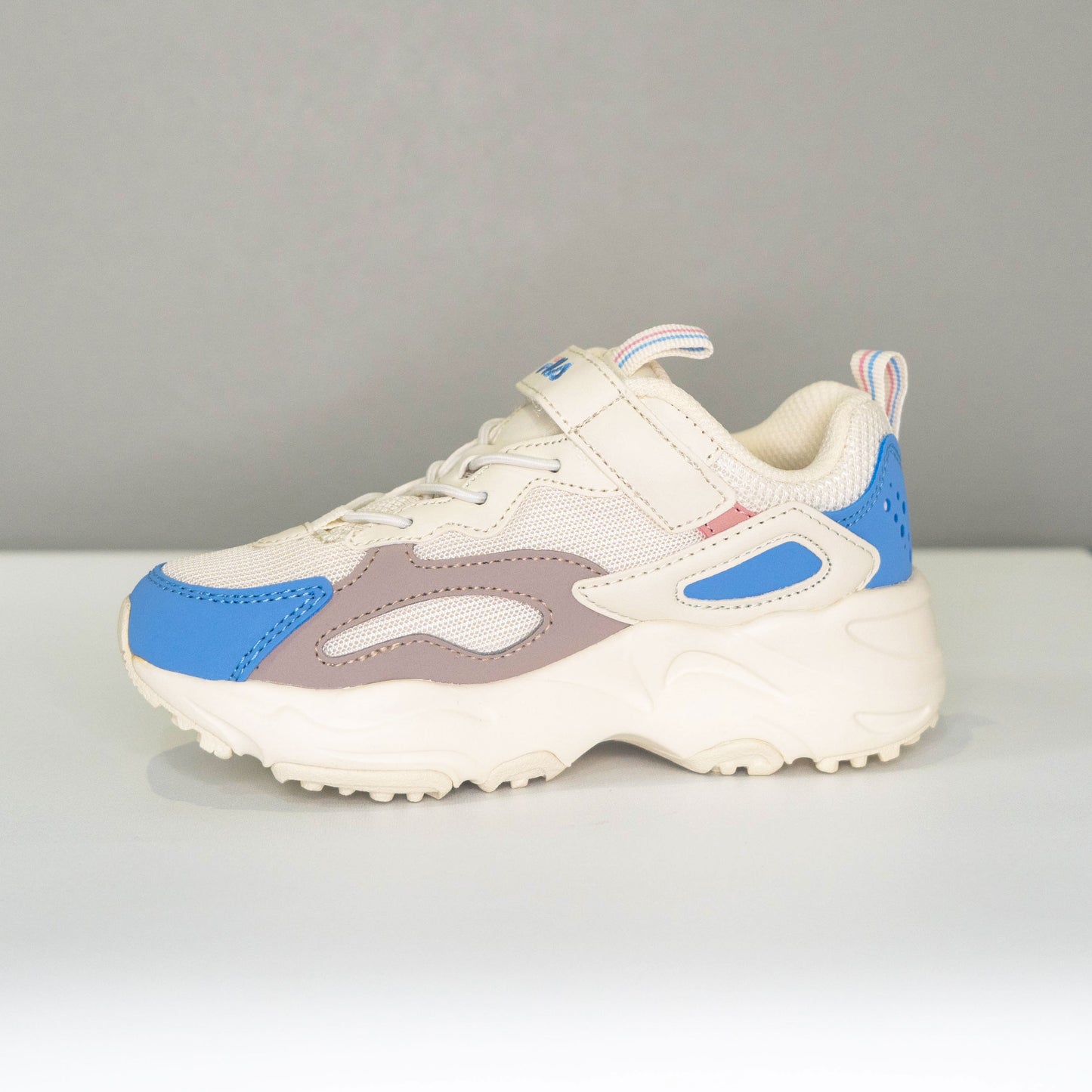 【送料無料！】【国内正規品】FILA　キッズ　レイトレイサー　スニーカー　3RM01263　RAY TRACER KD
