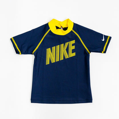 【送料無料！】【国内正規品】NIKE  ナイキトドラーS/SUVラッシュガード　ブルー×ホワイト　ネイビー×イエロー 1981927　90cm　100cm　110cm