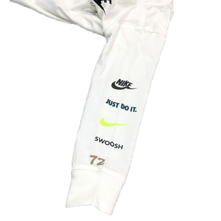 【送料無料！】【国内正規品】NIKE  ナイキ　kids 　キッズ　長袖　Tシャツ　ホワイト　86K292