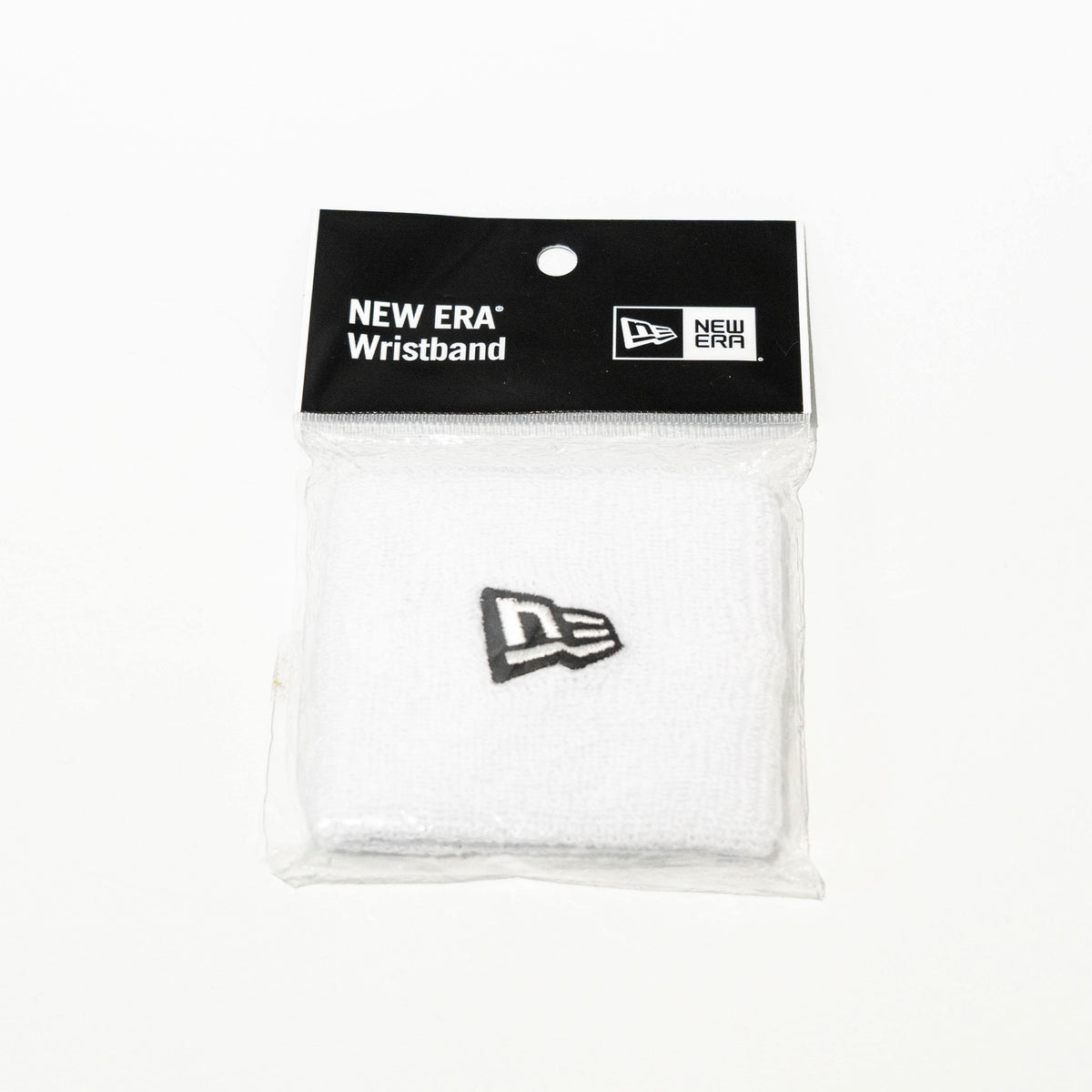 【送料無料！】【国内正規品】【NEWERA】リストバンド　ブラック　ホワイト　11225063　