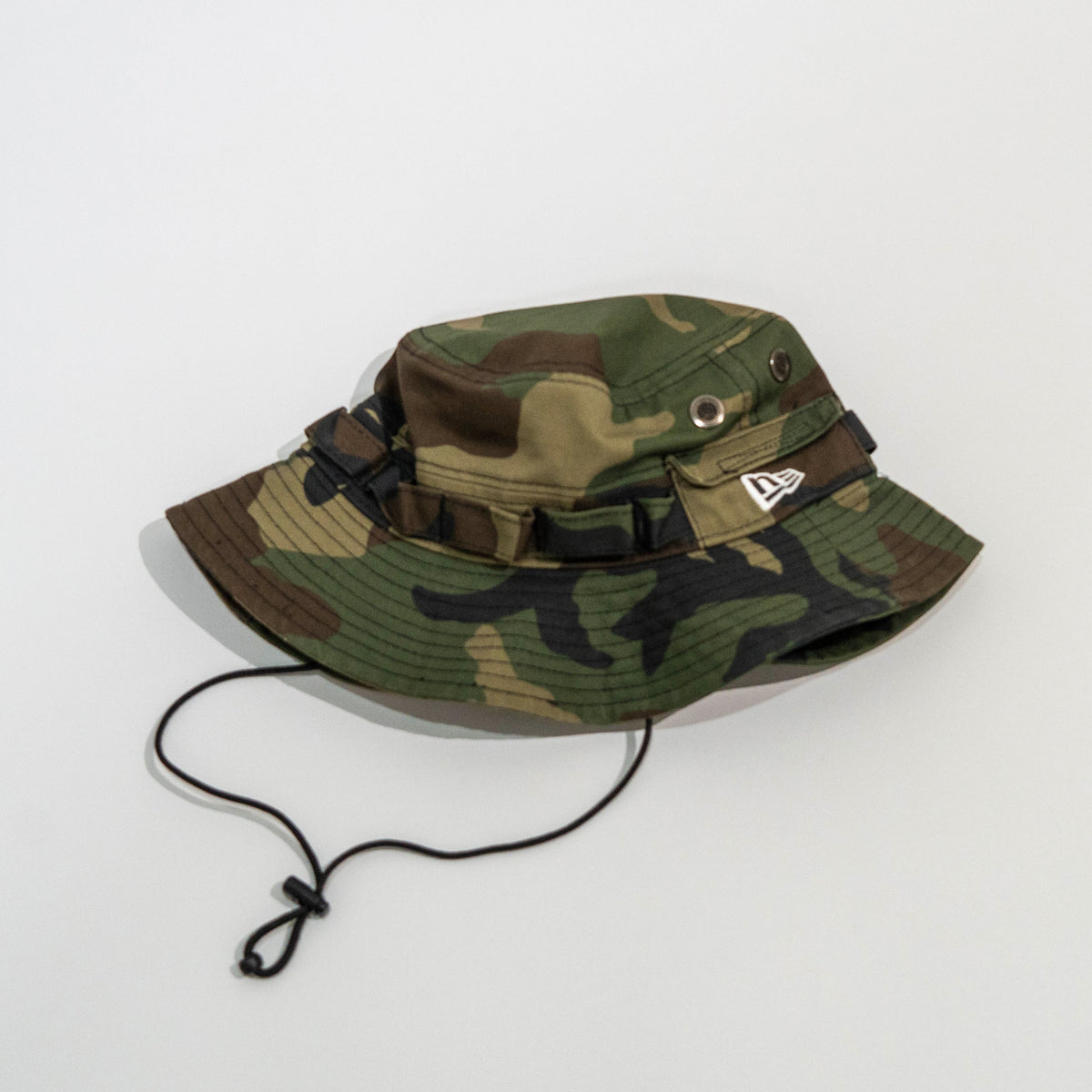 【送料無料！】【国内正規品】NEW ERA　アドベンチャー ツイルコットン ウッドランドカモ　11136060　ハットタイプ　S/M