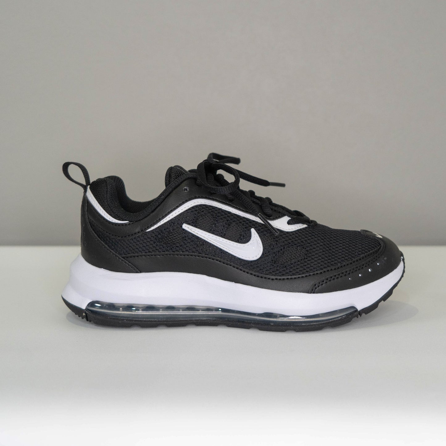 【送料無料！】【国内正規品】NIKE　レディース　エアマックスAP　スニーカー　ブラック　CU4870　NIKE AIR MAX AP　