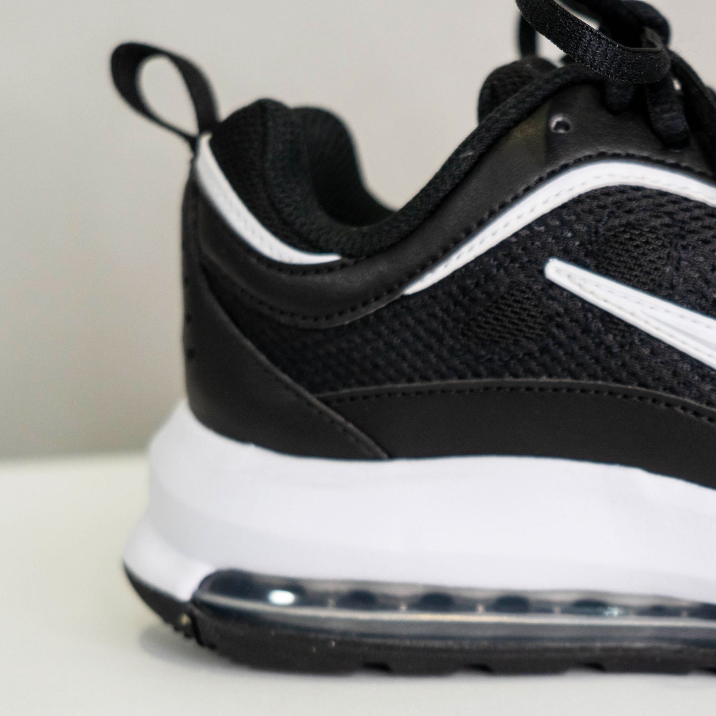 【送料無料！】【国内正規品】NIKE　レディース　エアマックスAP　スニーカー　ブラック　CU4870　NIKE AIR MAX AP　