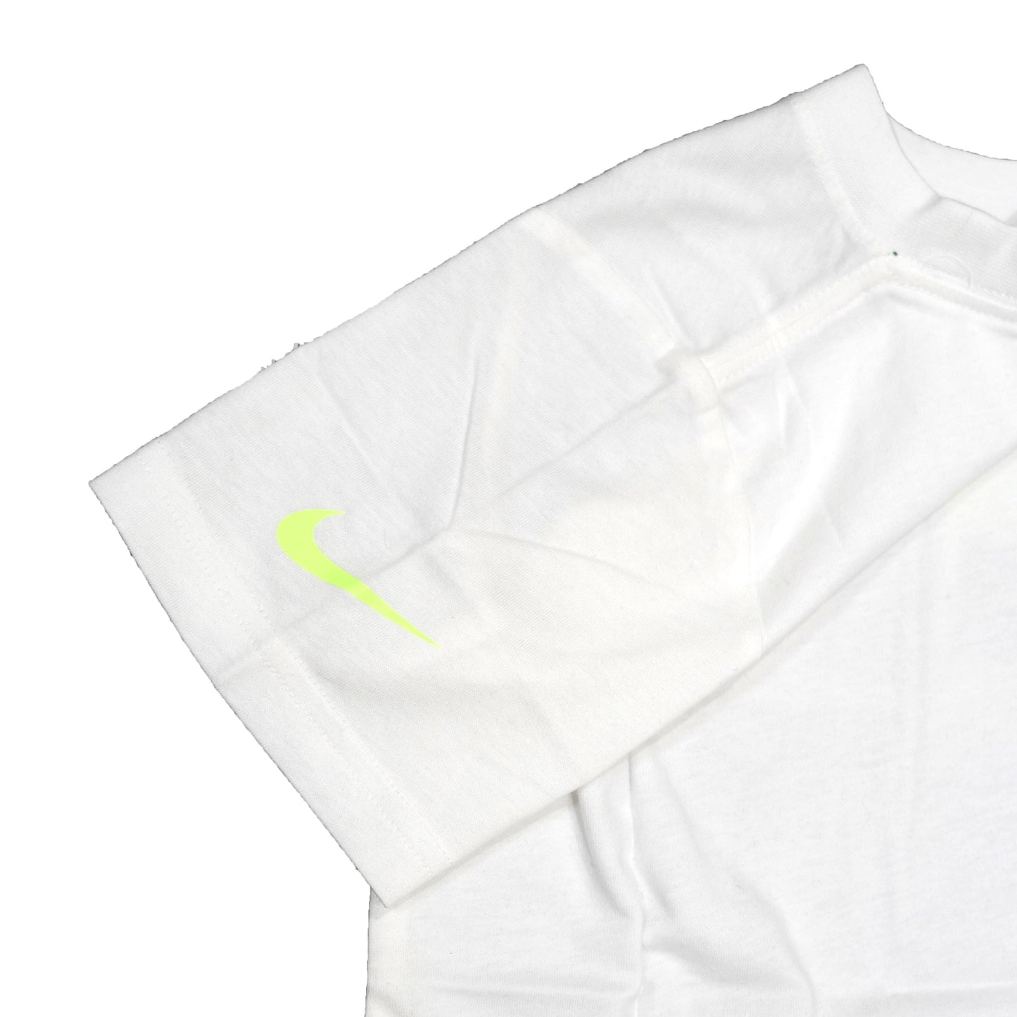 【送料無料！】【国内正規品】NIKE  ナイキ　kids  半袖Tシャツ  ブラック  ホワイト  86E685
